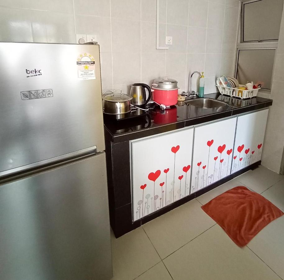 Cameron's Square Apartemen